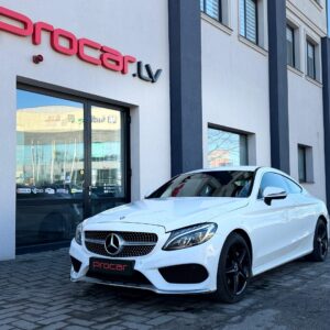 Mercedes-Benz C200 Coupe Amg Line