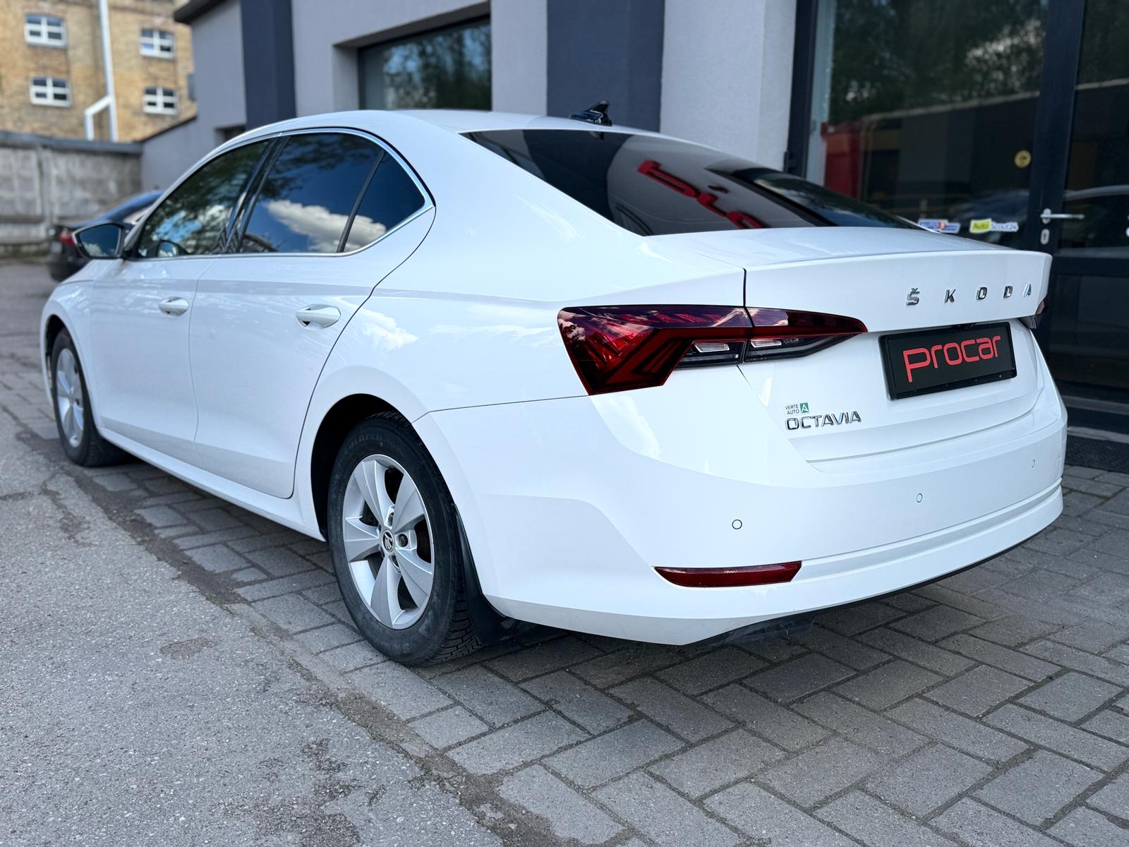 Skoda Octavia , 1,5 benzīns, manuālā ātrumkarba - Image 19