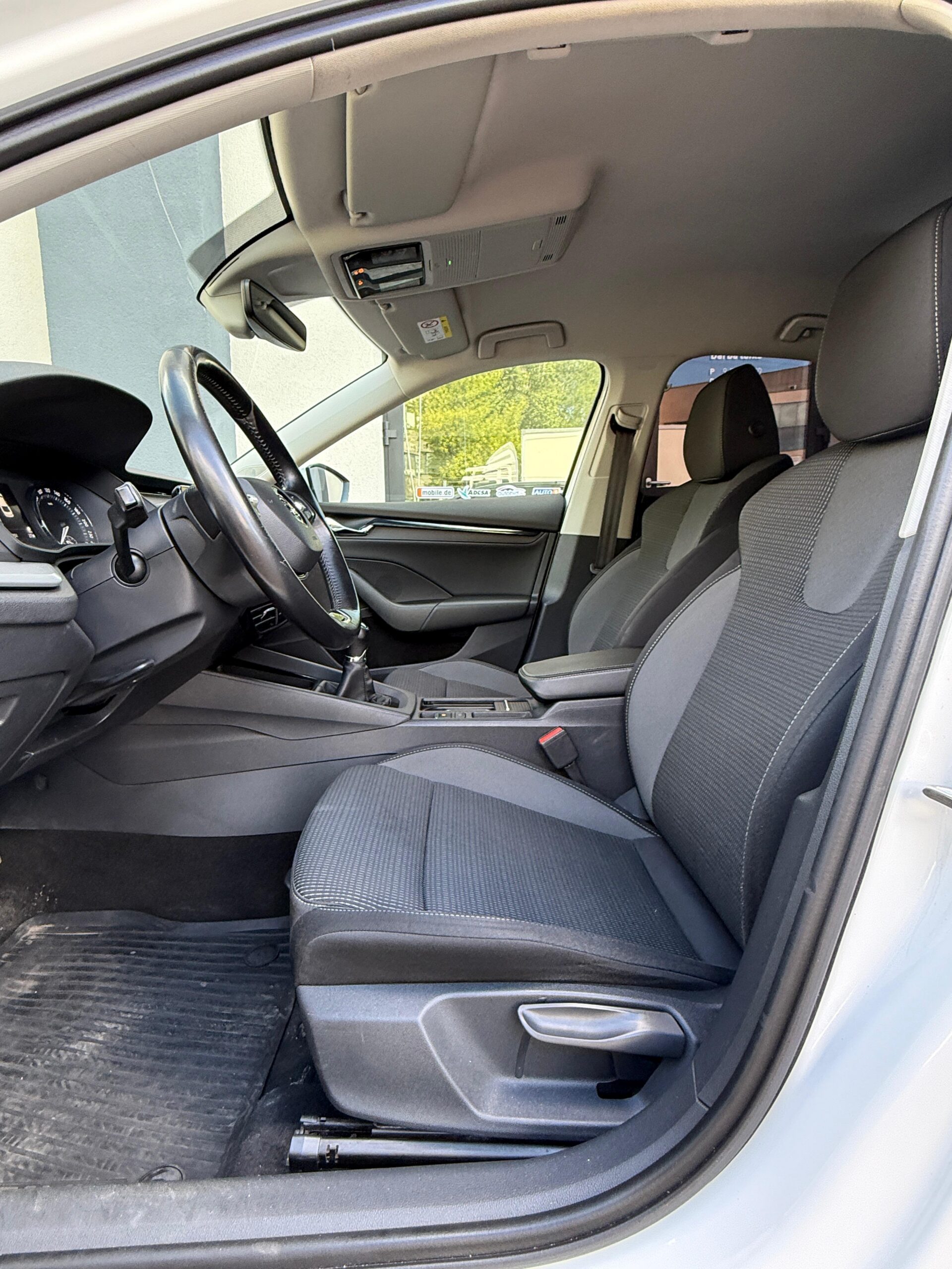 Skoda Octavia , 1,5 benzīns, manuālā ātrumkarba - Image 15