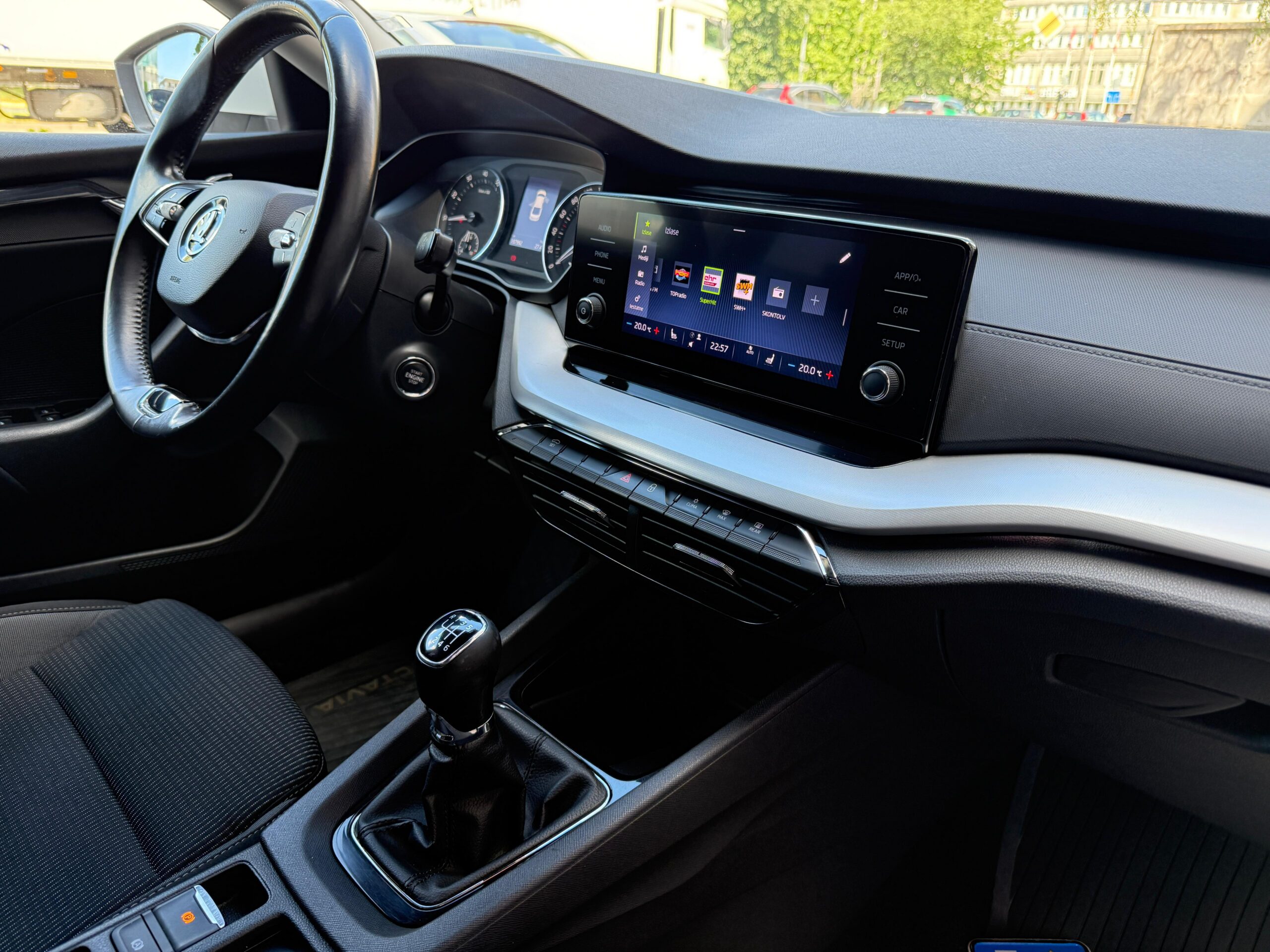 Skoda Octavia , 1,5 benzīns, manuālā ātrumkarba - Image 7