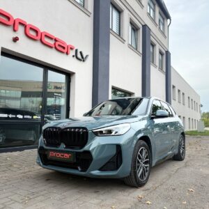 BMW iX1 xDrive30 M Sport